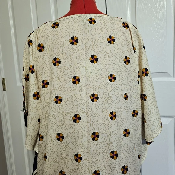 💮 Floral & Paisley Kaftan - Picture 5 of 14